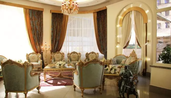 سفربازی - لابی هتل آپارتمان مهر مشهد